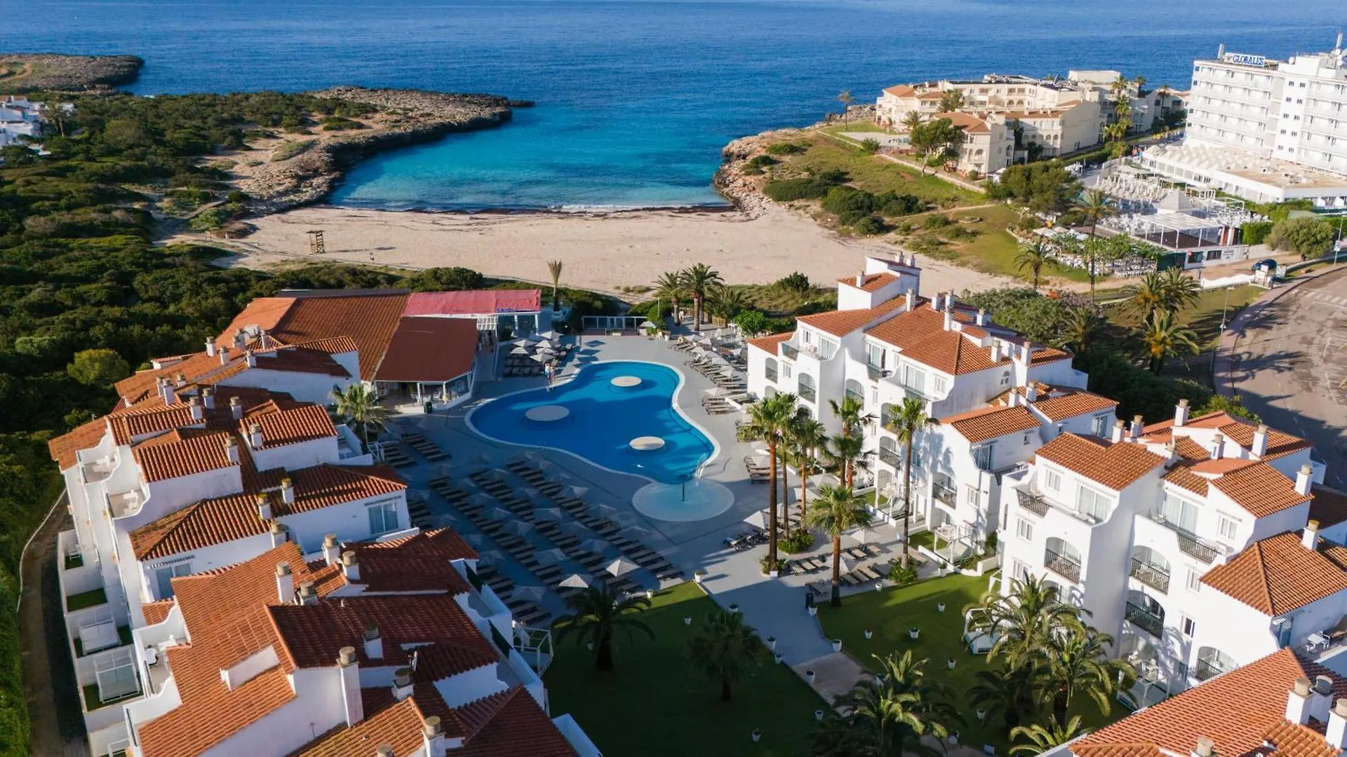 Fergus Style Carema Beach Cala en Bosch