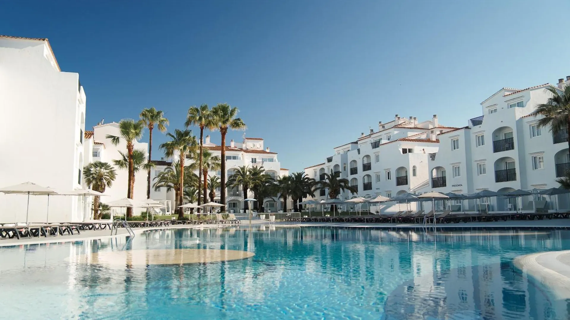 **** Apartmanhotel Fergus Style Carema Beach Cala en Bosch Spanyolország