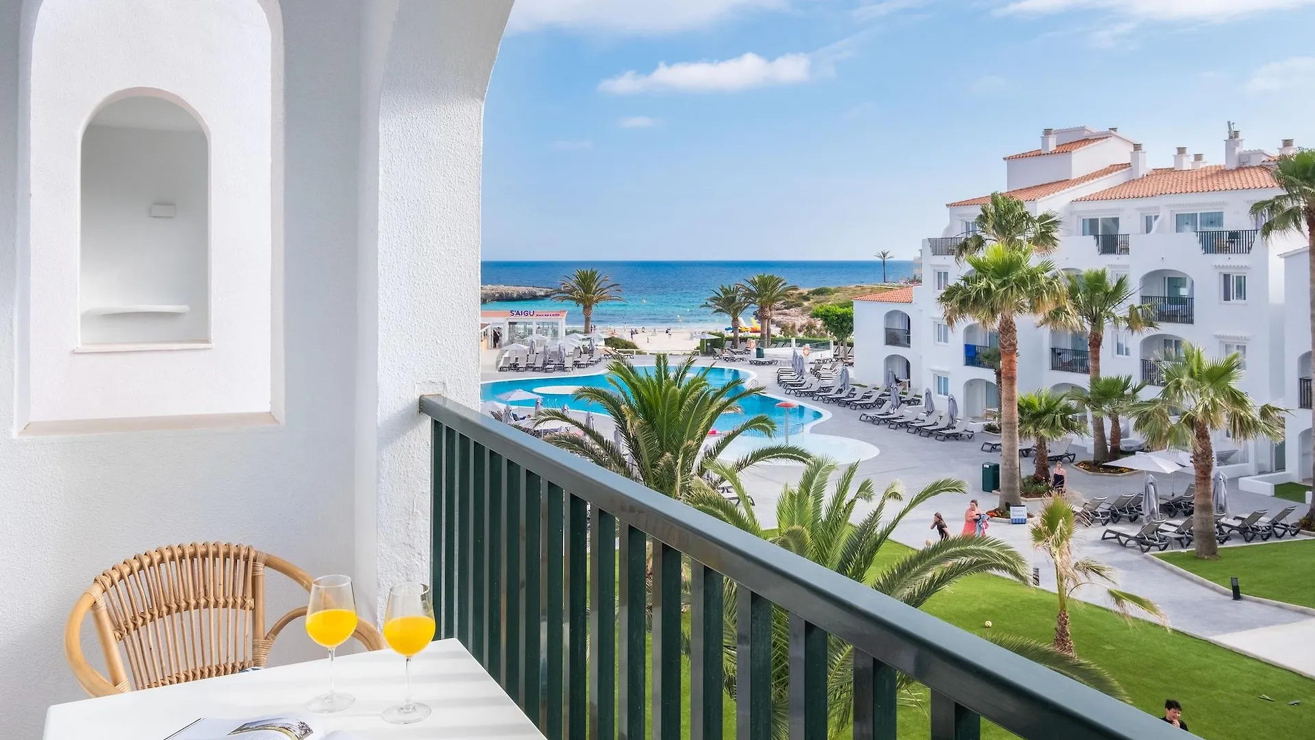 Aparthotel Fergus Style Carema Beach Cala'N Bosch