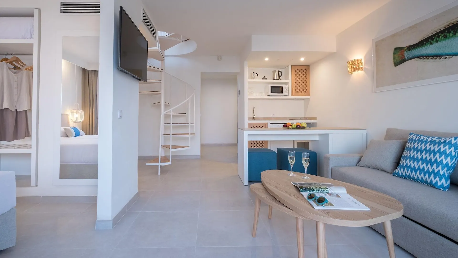 **** Aparthotel Fergus Style Carema Beach Cala'N Bosch  Spain